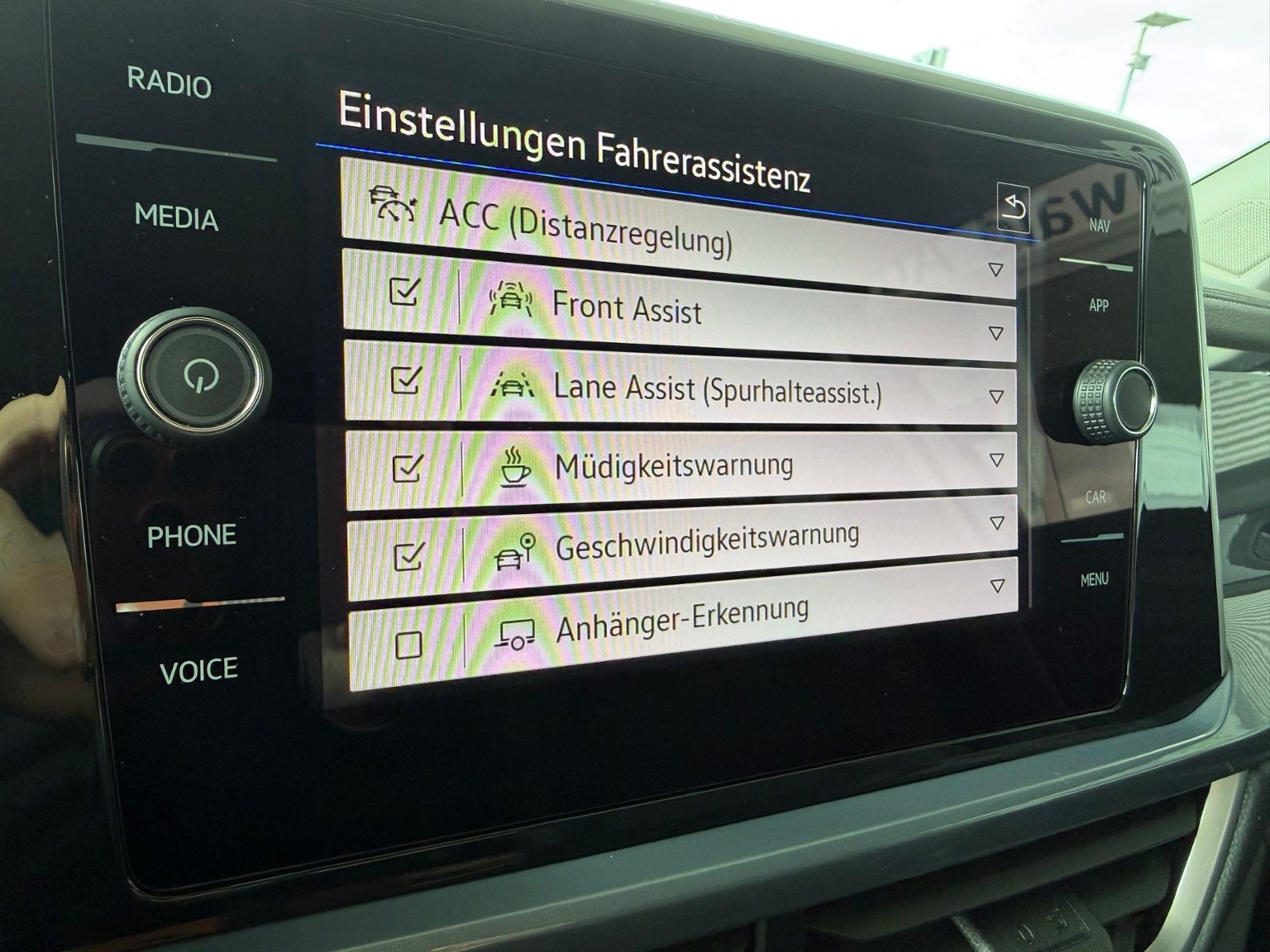 Volkswagen T-Roc - Bild 22