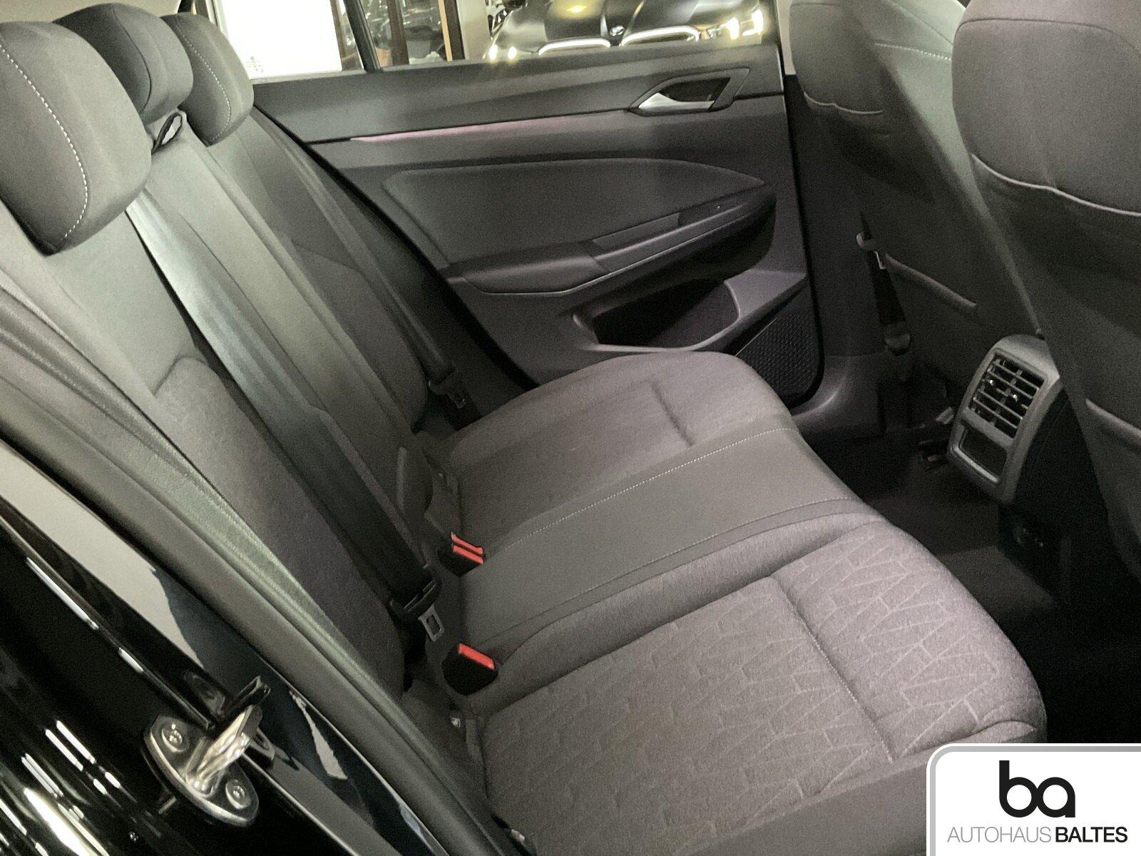 Volkswagen Golf VIII 1.5 TSI Life ACC/LED/PDC/CockpitPro, миниатюра 8
