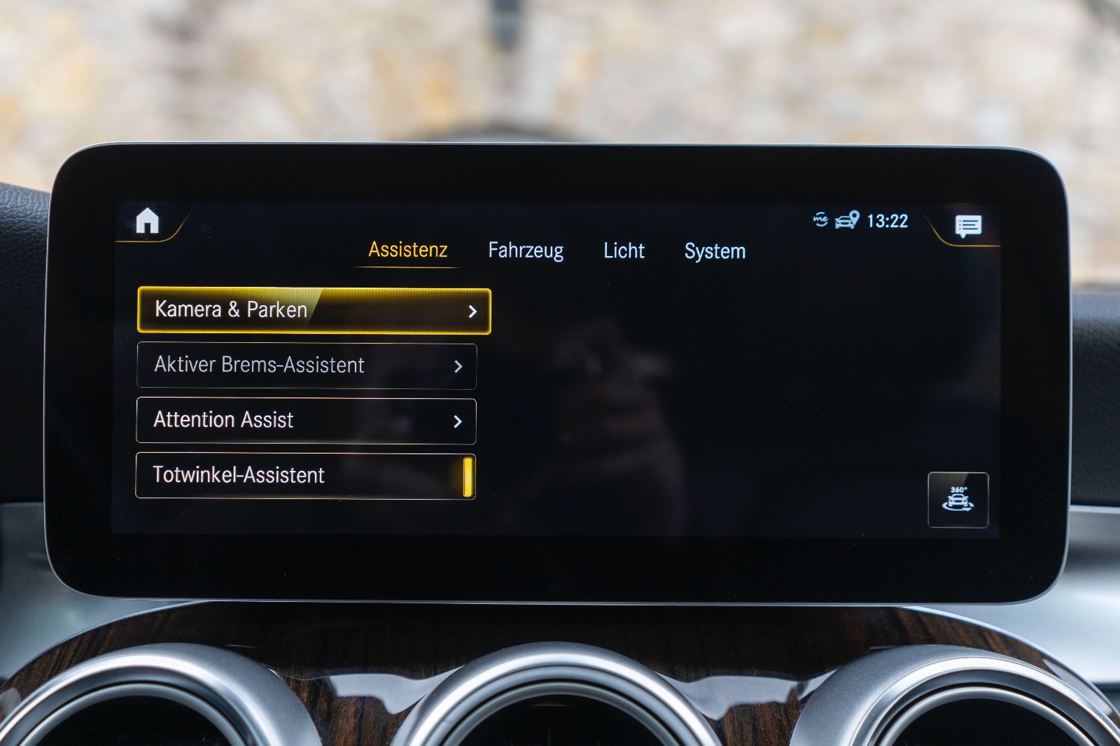 Fahrzeugabbildung Mercedes-Benz GLC 300 4Matic 360° LED TOTW PANO