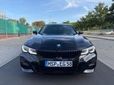 BMW 330i M Sport Automatik Kamera/Vollausstatung  - BMW 330 von privat