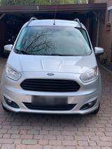 Ford Tourneo Courier Titanium - Ford Tourneo Courier von privat