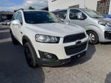 Chevrolet Captiva 2.2 D LT 2WD *AHK *7-SITZE *TÜV *SERVICE - weiße Chevrolet Captiva