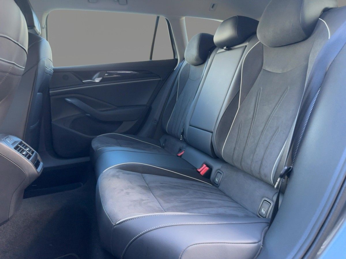 Volkswagen Passat Variant - Bild 10