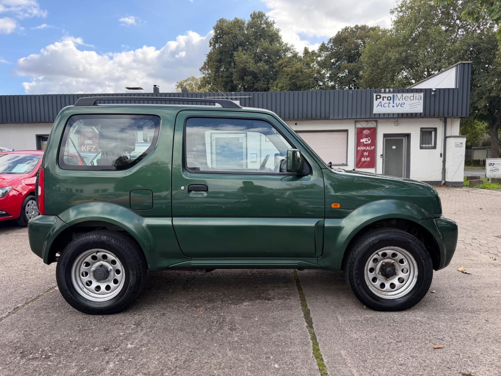 SUZUKI JIMNY 1.3 VVT 86ch RANGER 4X4 - ATTELAGE - 1ER PROPRIÉTAIRE - BARRES DE TOIT