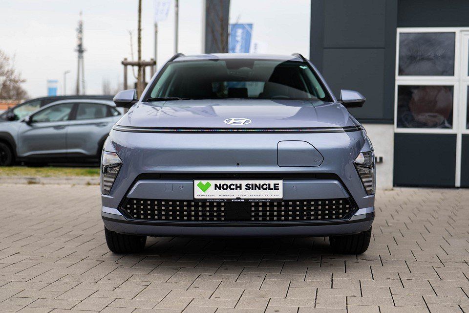 Fahrzeugabbildung Hyundai KONA Elektro 65,4kWh PRIME Leder Assi 2 BOSE 19