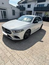 Mercedes-Benz A 250 AMG Line / Night Paket  / Ambiente 
