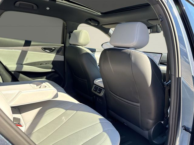 BYD Seal 6 DM-i Touring Comfort Lite+Pano+ACC+360Kam