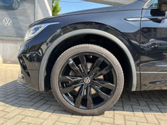 Fahrzeugabbildung Volkswagen Tiguan Allspace 2.0 TDI R-Line 4M LEDER PANO STH