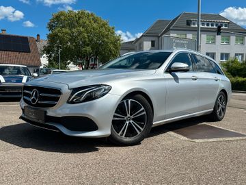 Mercedes E 200 - 1
