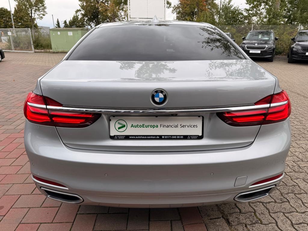 BMW 730