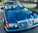 Mercedes-Benz CE 230 H-Zulassung  - blaue Mercedes-Benz CE-Klasse