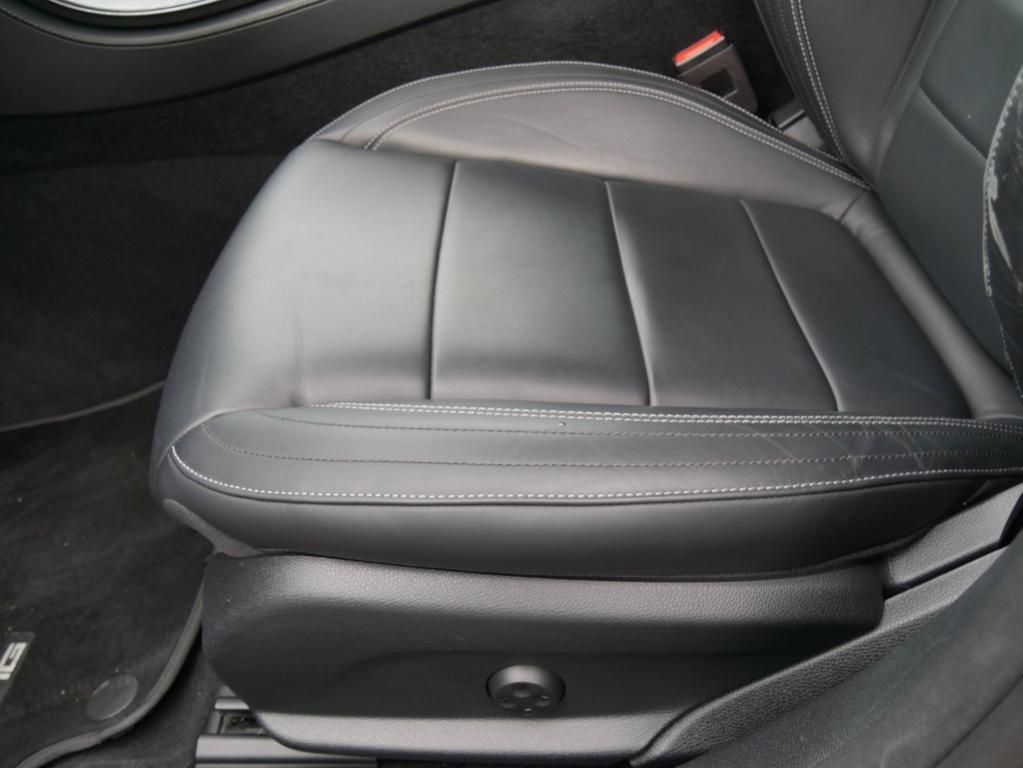 Mercedes-Benz E 300 de 4MATIC Limousine |AMG|DISTR|KEYL|NAVI