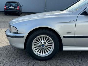 BMW 523 - 4