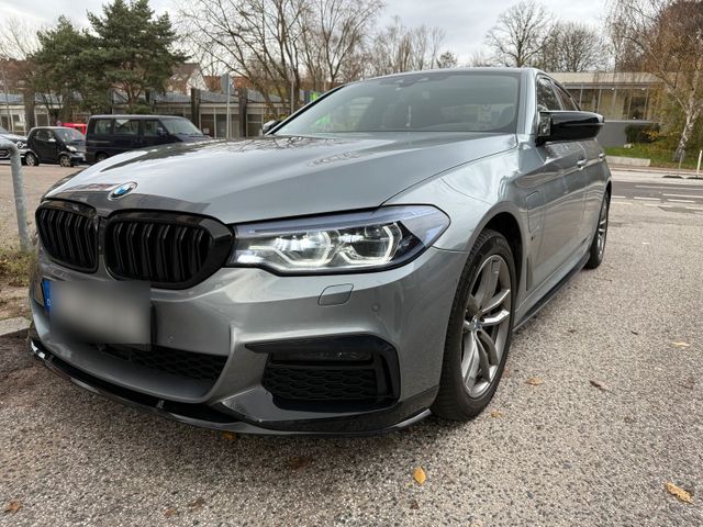 BMW Bmw 530 xDrive g30 530e top Zustand!!!!