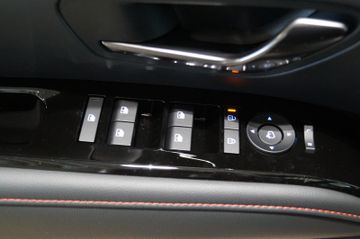 Hyundai Tucson 1.6 T-GDI N Line DCT PANODACH-NAVI-LED-