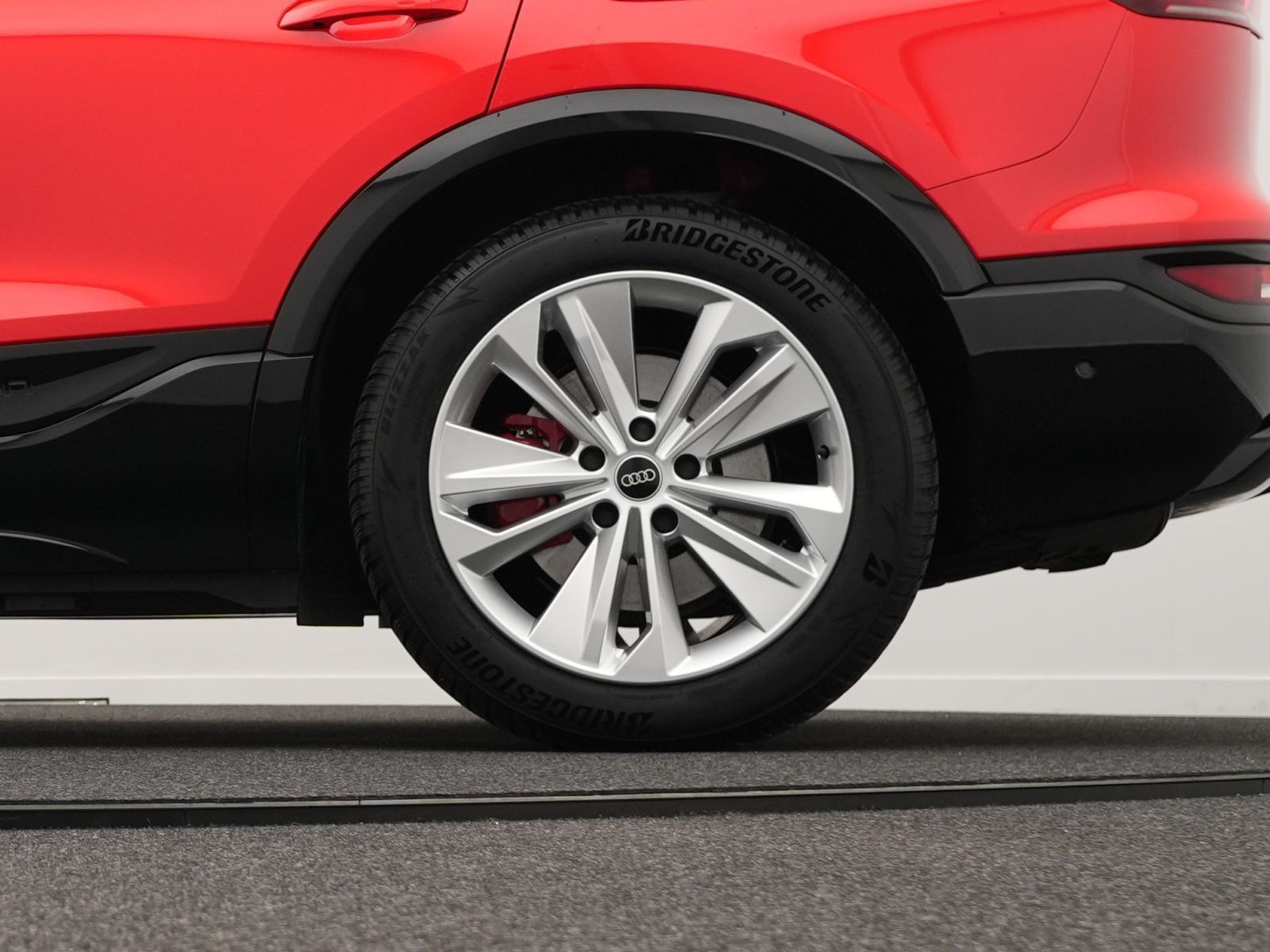 Audi Q6 e-tron - Bild 35