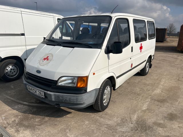 Ford Transit  8 Sitzplätze .1 Hand. top Zustand