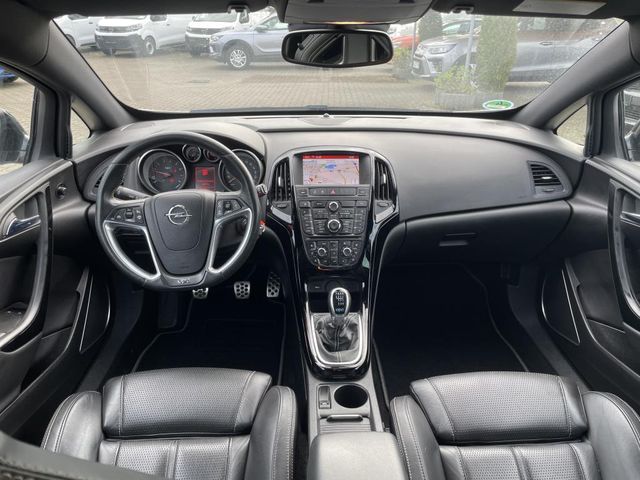 Opel ASTRA GTC OPC 2.0 6G SS