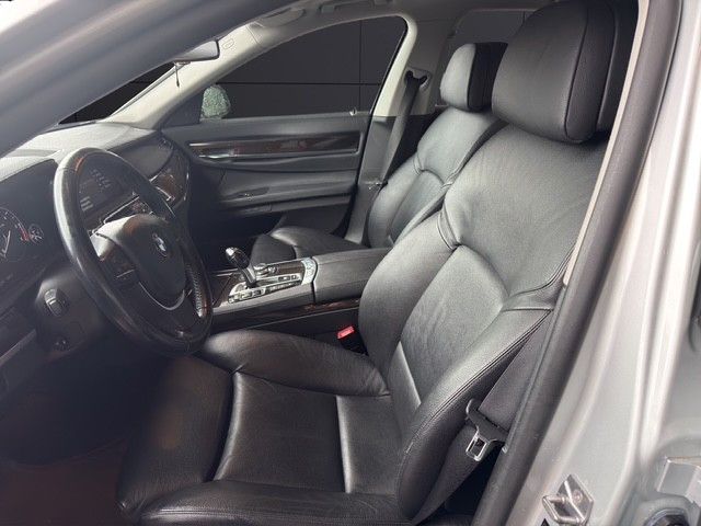 Fahrzeugabbildung BMW 740d xDrive*Ambiente*Kamera*Standheizung*AHK*