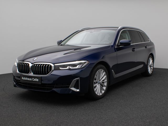BMW 520d xD Luxury Line Kamera HUD DAB HiFi DisplKey