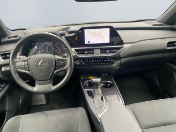Lexus UX - 11