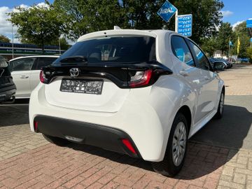 Toyota Yaris - 5
