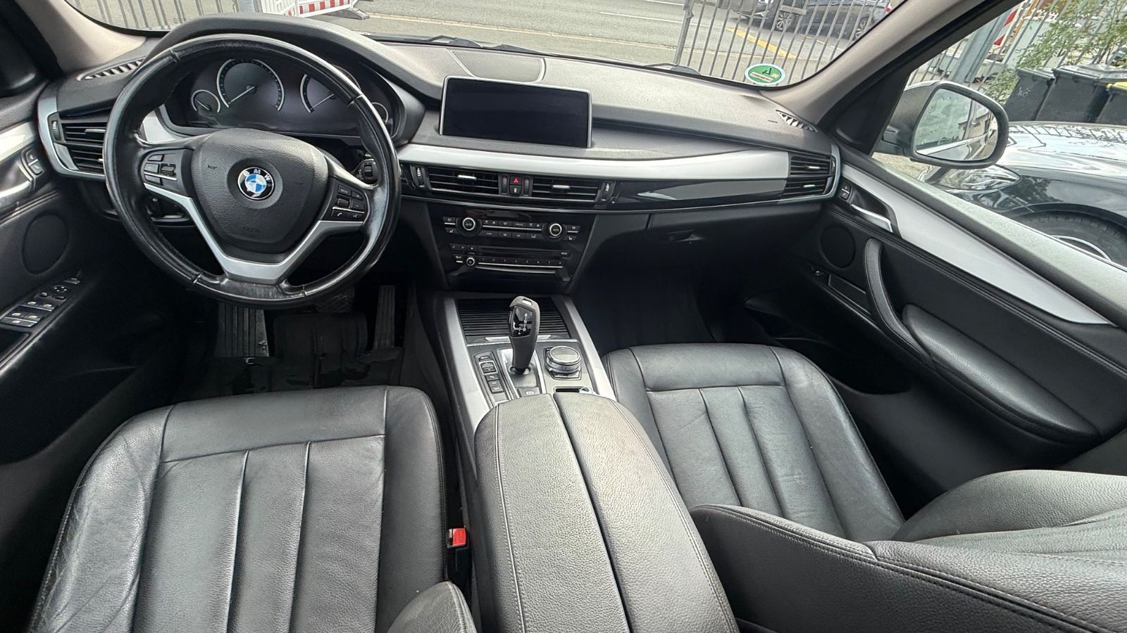 Fahrzeugabbildung BMW X5 xDrive 40 e