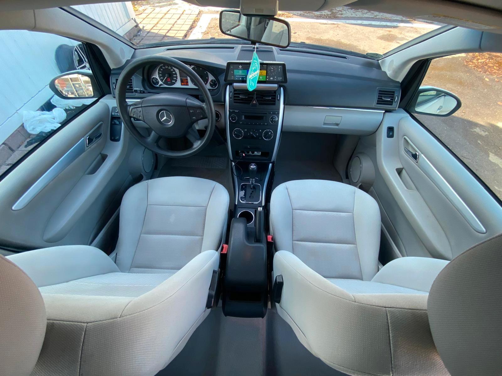 Mercedes-Benz B170 2007 — photo 13