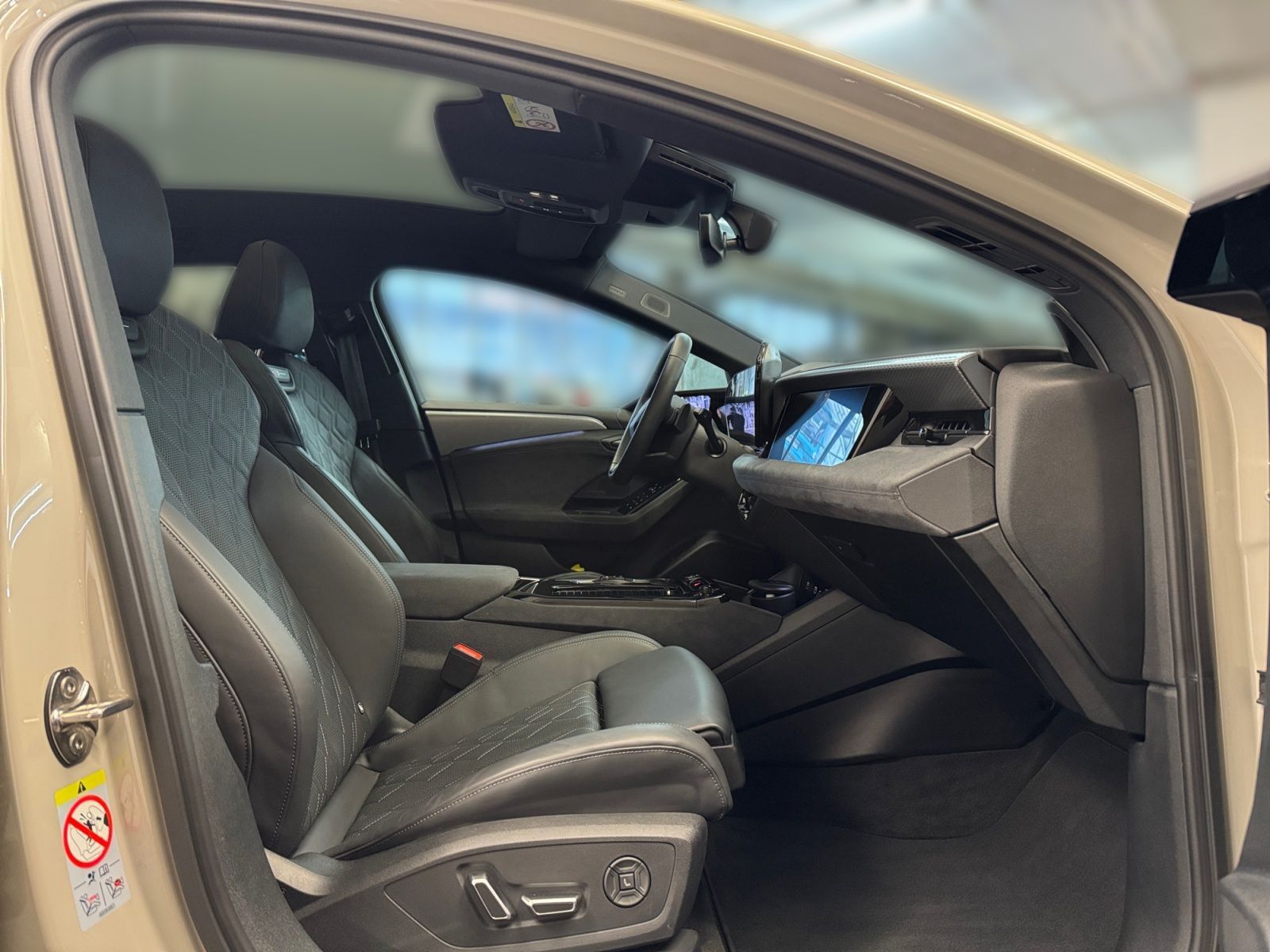 Audi S6 e-tron - Bild 15