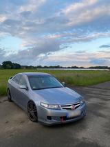 Honda Accord 2.2 Facelift Tüv/Kupplung Neu - Honda Accord mit Diesel-Antrieb: Limousine