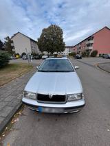 Skoda oktavia 2,0 L - gebrauchte Skoda Octavia aus dem Jahr 2000