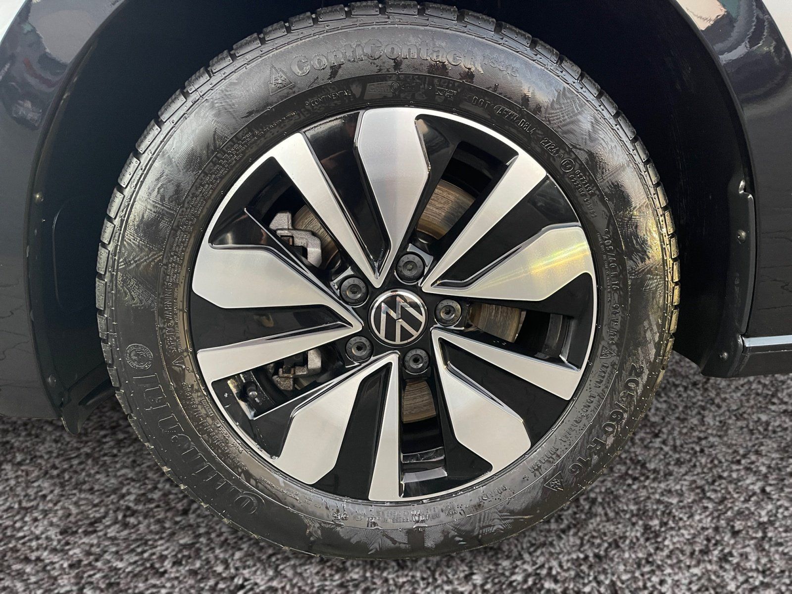 Volkswagen Touran - Bild 7