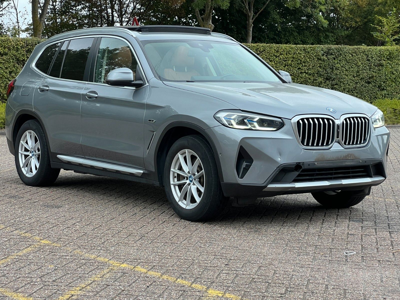 BMW X3 xDrive 30 e HUD PANORAMA LETHER 22.000 NETTO imagem 3