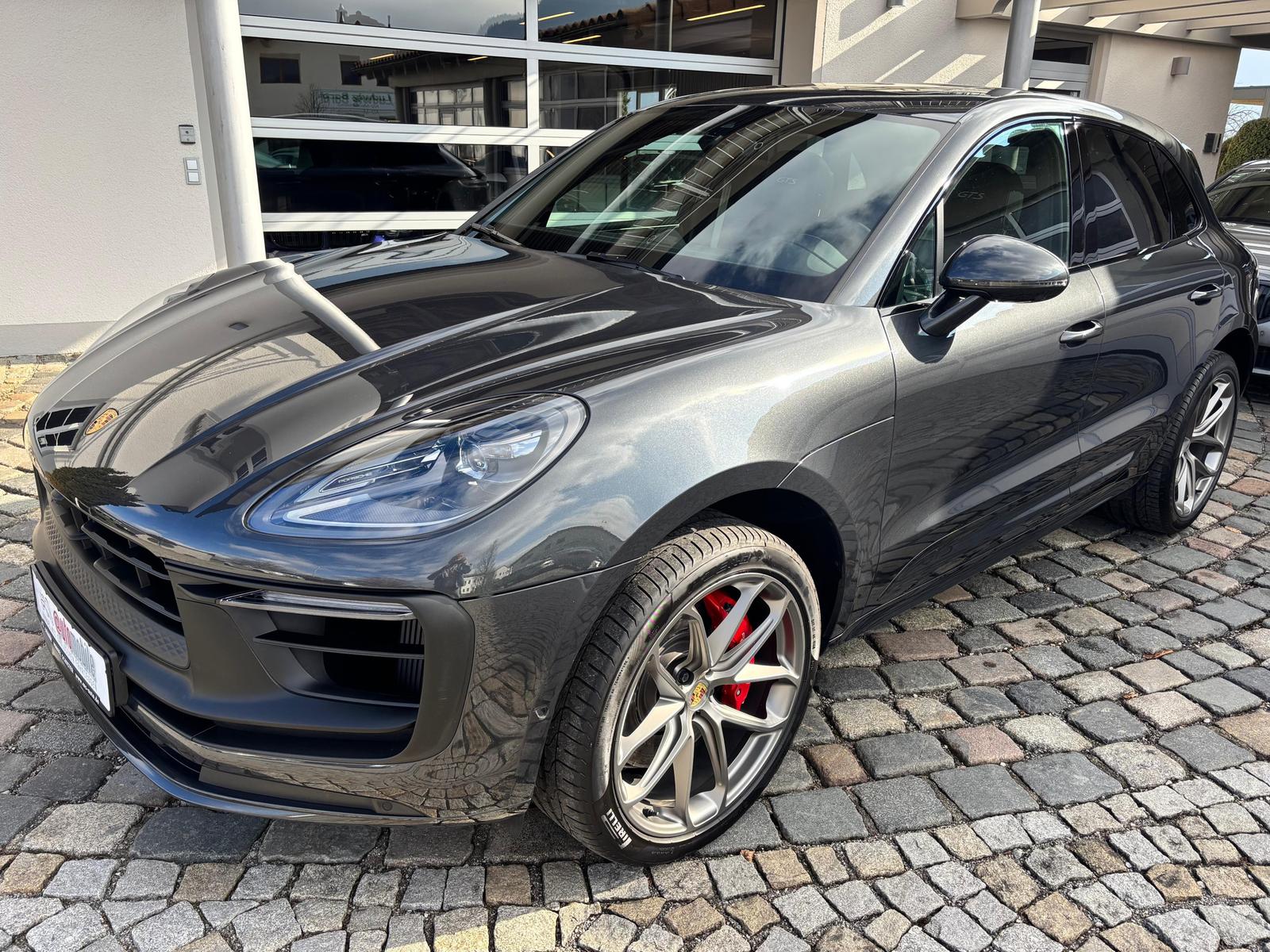 Porsche Macan GTS|Pano|AHK|Luft|Bose|ACC|ShzVo+Hi|21"
