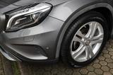 Mercedes-Benz GLA 200 Sport AHK+TEMPOMAT+BI-XENON+SITZHEIZUNG - gebrauchte Mercedes-Benz GLA 200 aus dem Jahr 2016