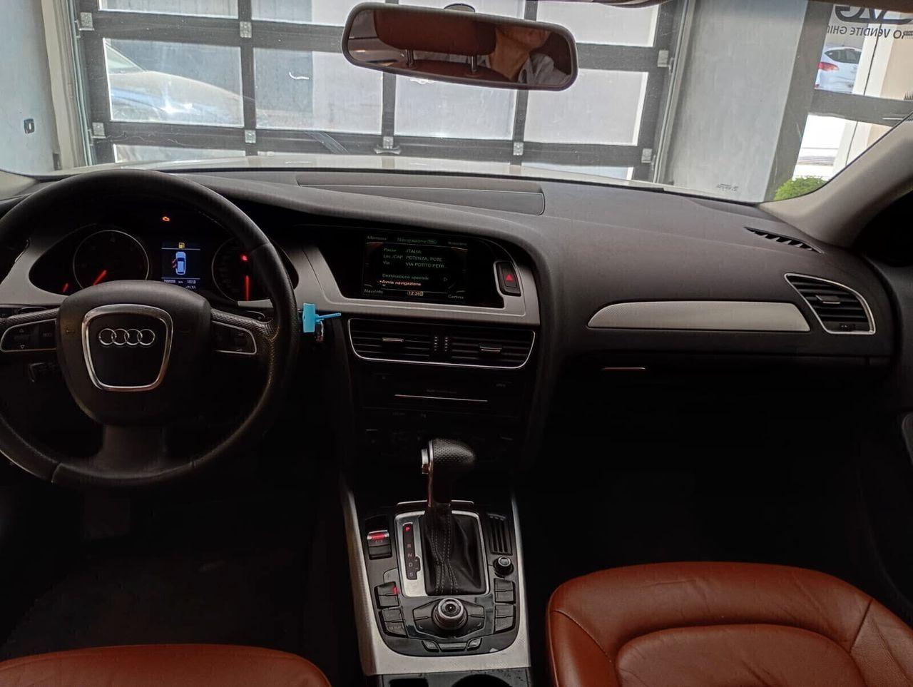 Audi A4 2009 — photo 10