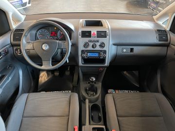 Volkswagen Touran Conceptline *KLIMA*TEMPOMAT*SZHZ*