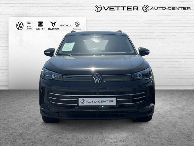 Fahrzeugabbildung Volkswagen Tiguan Elegance 1.5 eHybrid 150 PS / 115 6-Gang-