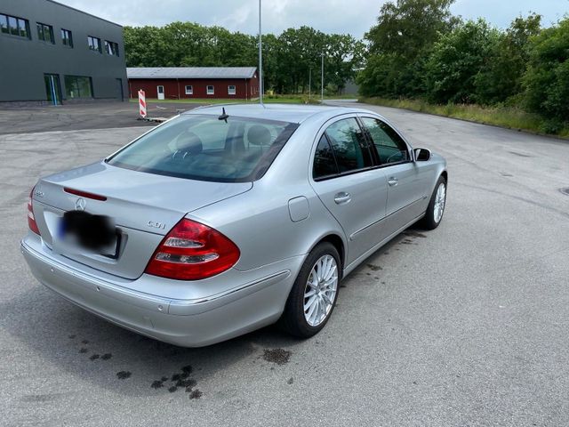 Mercedes-Benz Mercedes Benz E220 CDI