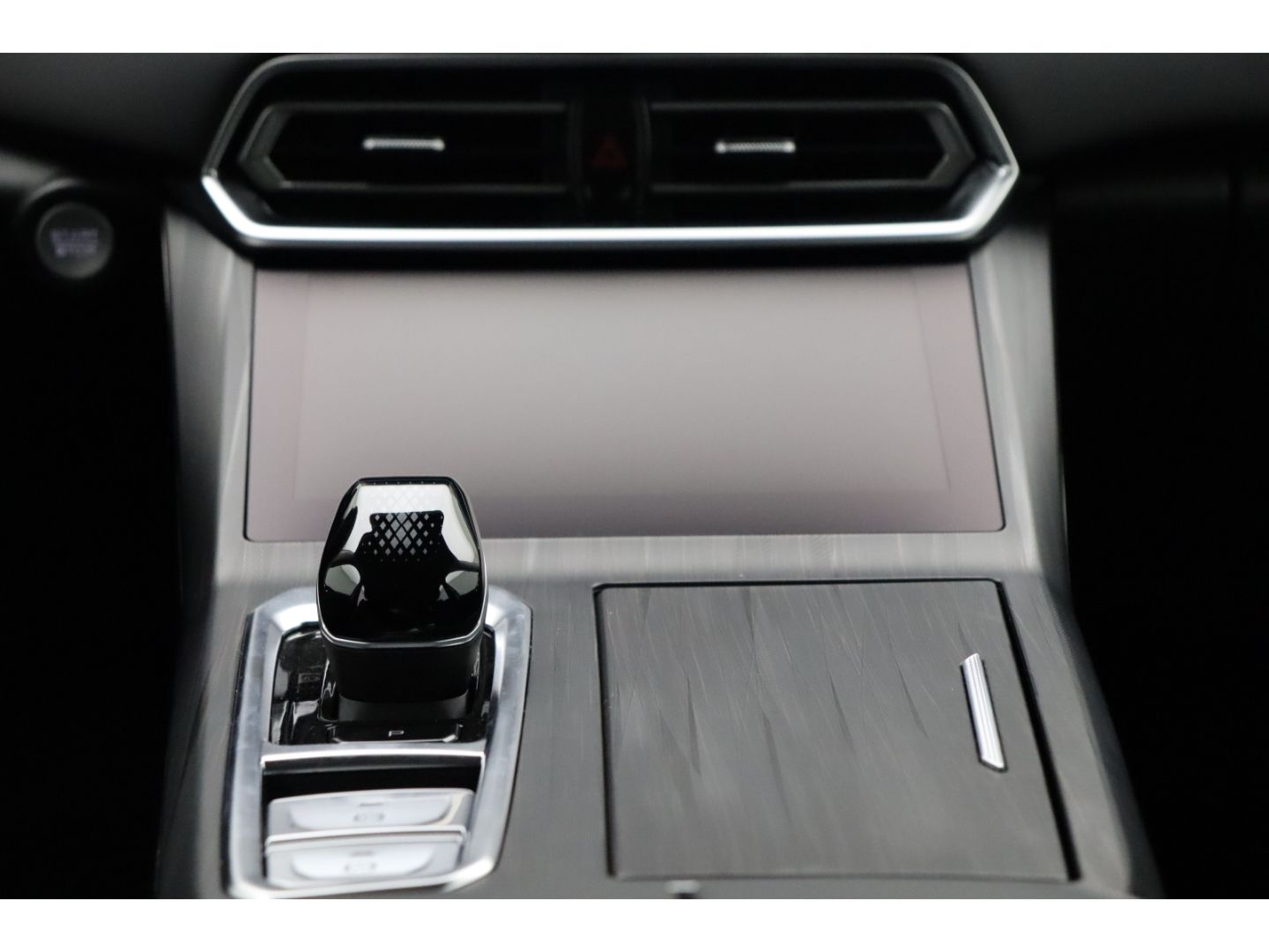 Fahrzeugabbildung GWM Wey 03 2.0 Premium PHEV 360 Kamera Elektr. Heckk