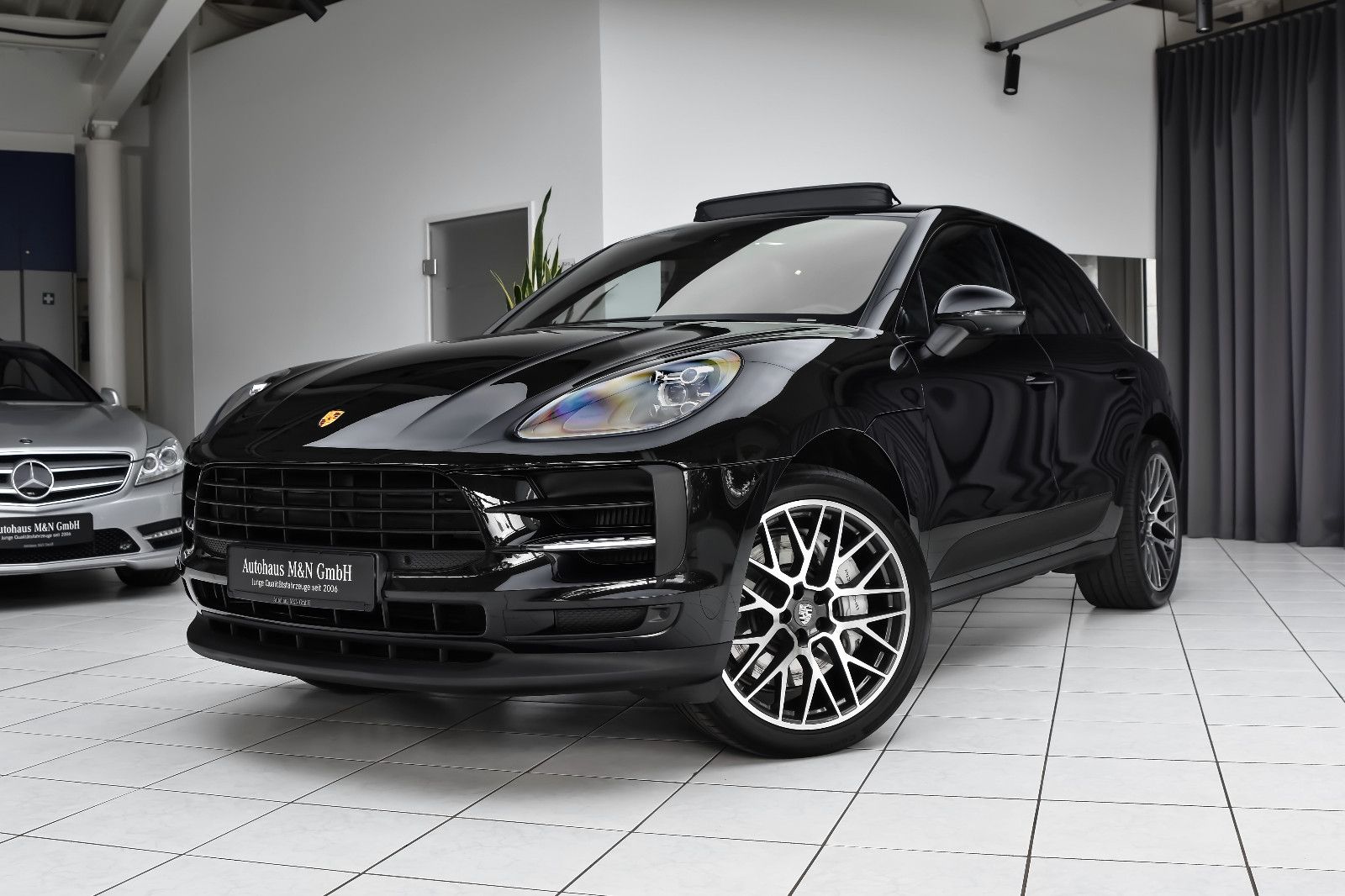 Porsche Macan S *18 Wege* 1 Hand* Chrono* Pano* BOSE* foto 3