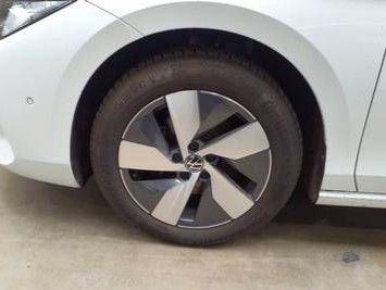 Volkswagen Passat - Bild 9