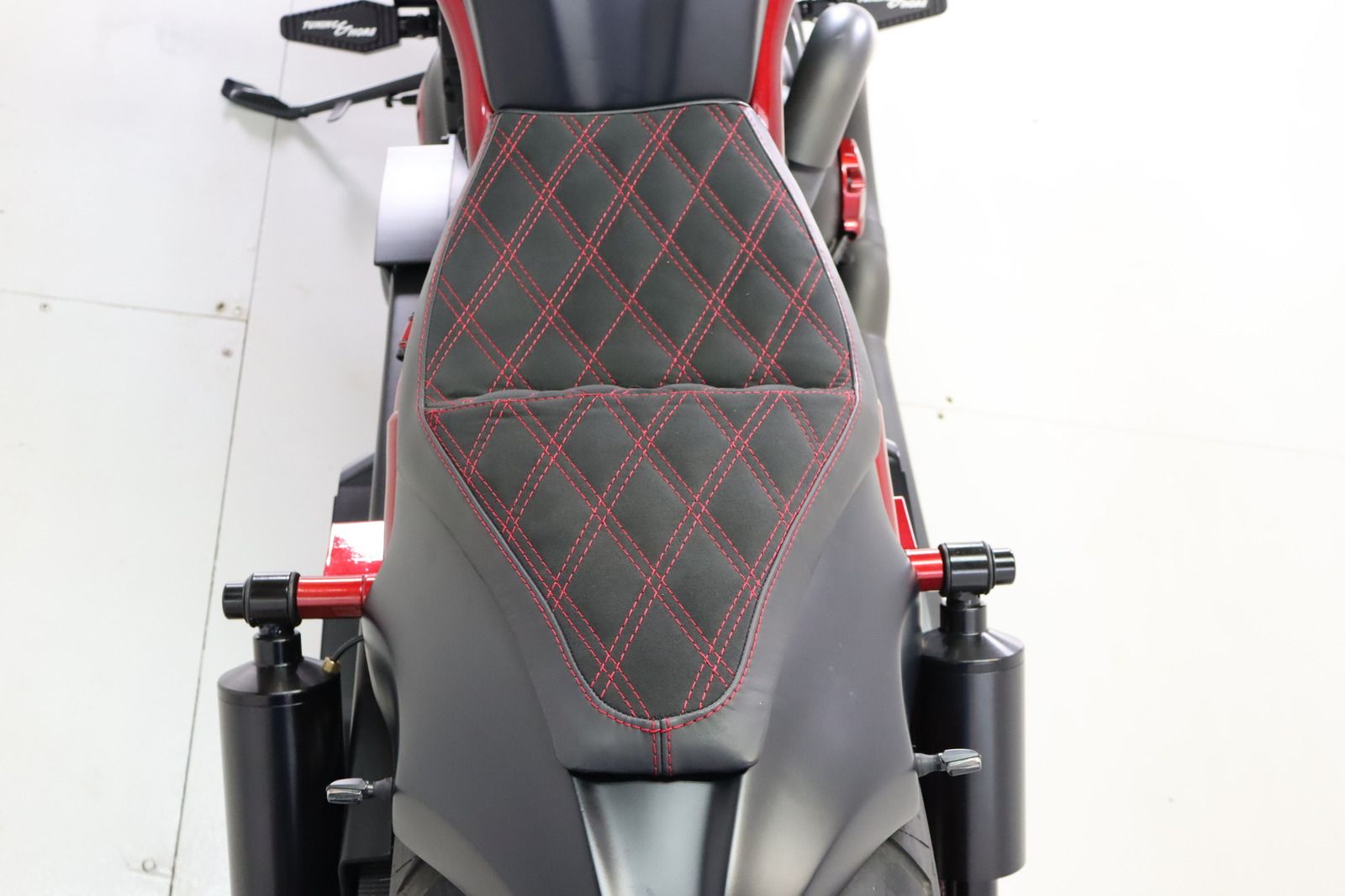 Fahrzeugabbildung Harley-Davidson VRSCD Custom Umbau No-Limit