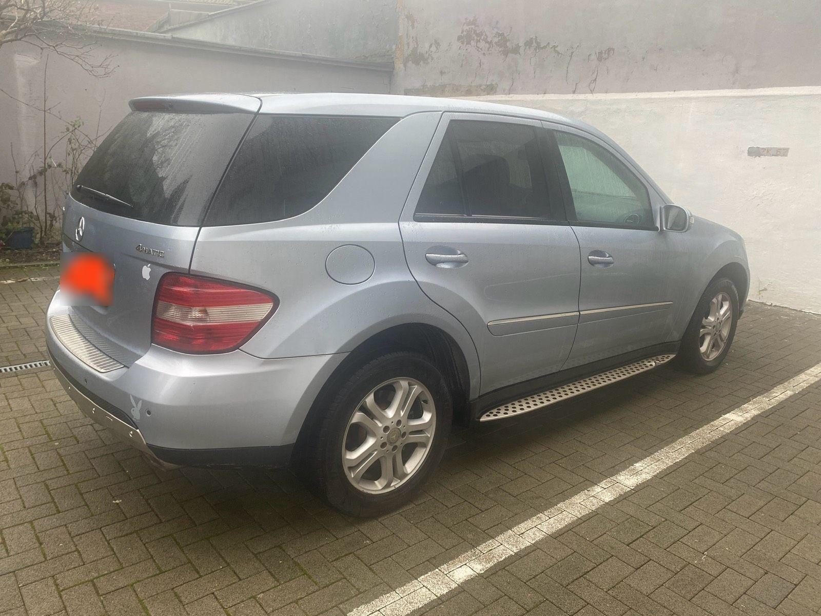 Mercedes-Benz ML 350