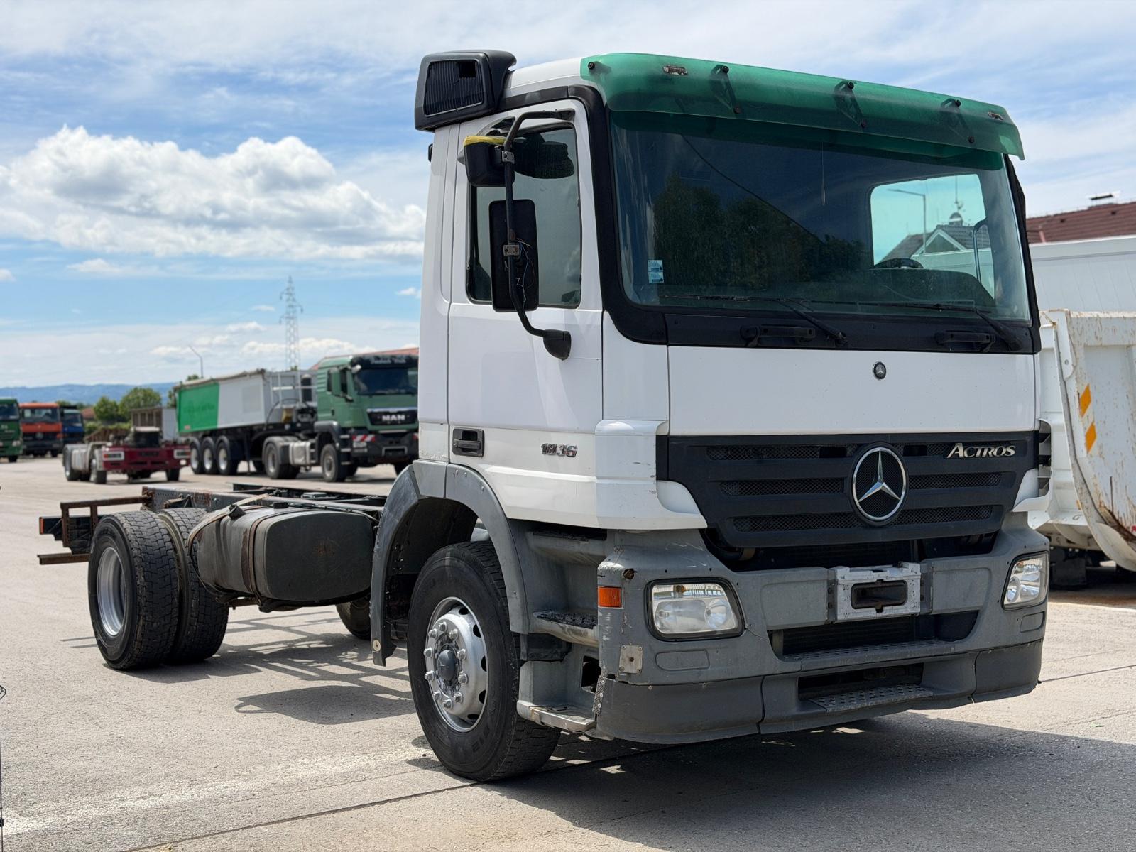 Mercedes-Benz Actros 1836 / 4x2 / Blatt-Blatt