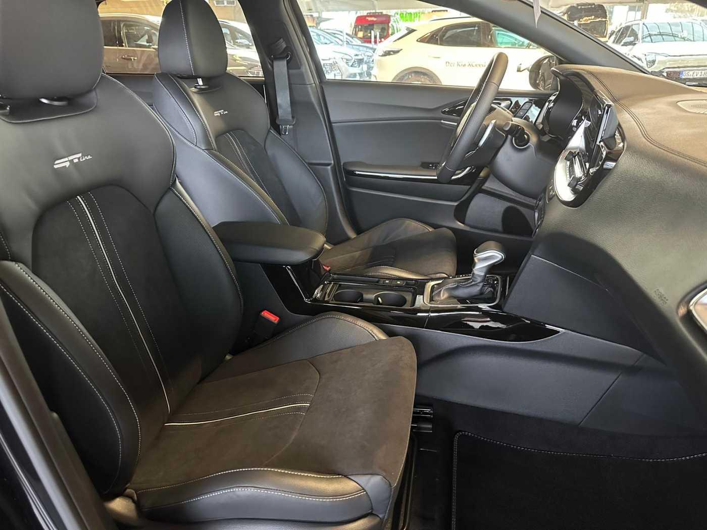 Kia PROCEED 1.5T DCT7 GTL TEC GD 18Z LEDER