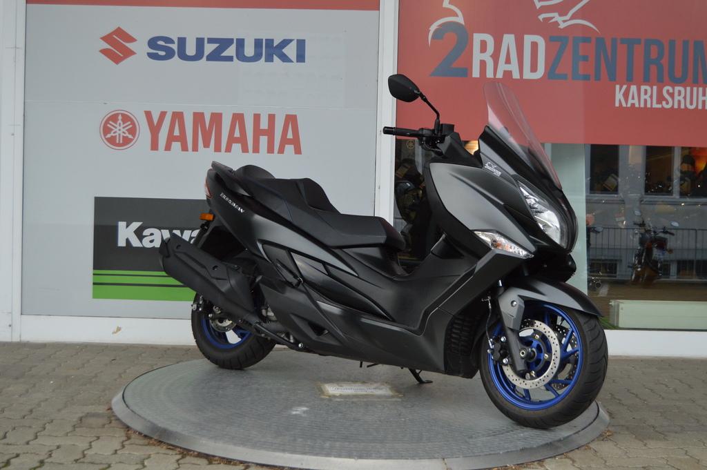 Suzuki Burgman 400 