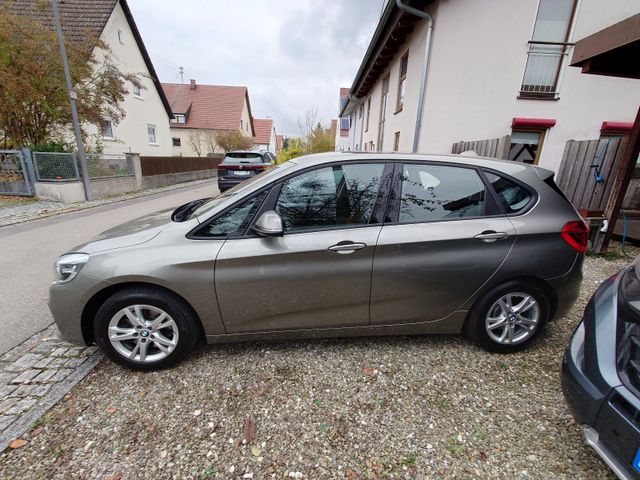 BMW 218 Active Tourer 218i Advantage Advantage; AHK