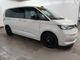 Volkswagen T7 Multivan 2.0 TDI DSG*LED*CAM*AHK*ACC*LANE*7Si - VW T7 Multivan Gebrauchtwagen in Leipzig
