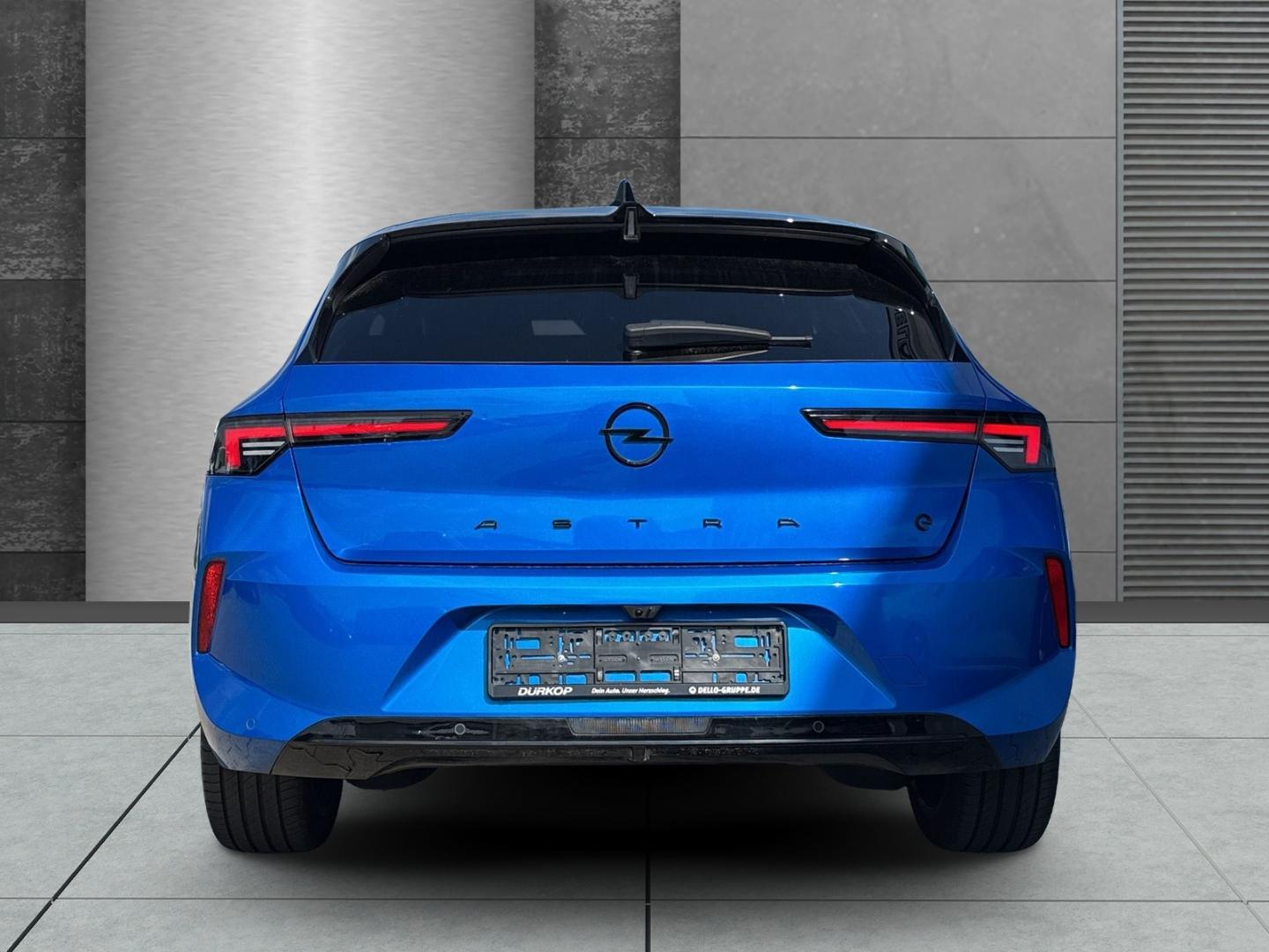 Opel Astra Electric Ultimate Alcantara ACC 360° Pano